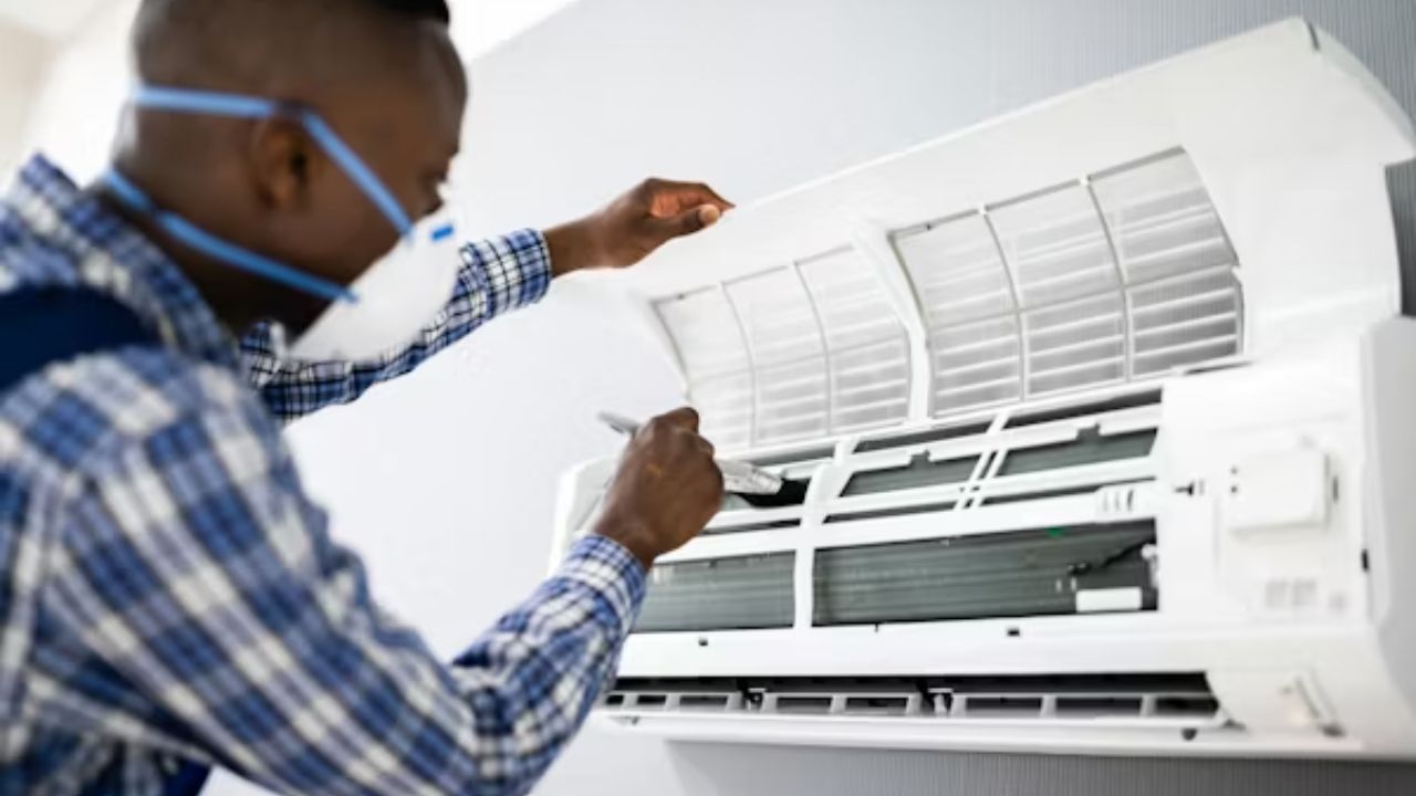 Signs You Need Split AC Repair Before Summer in UAE
split-ac-repair
