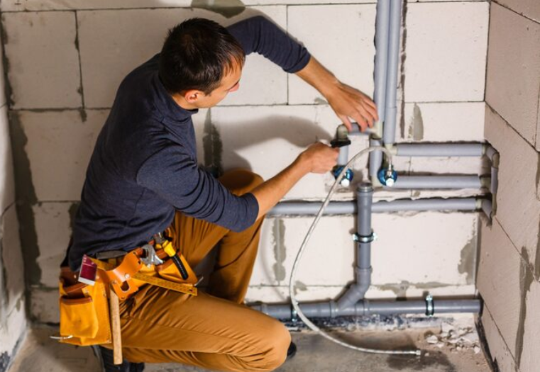 Guide For New Construction Plumbing Services for Builders plumbing-services